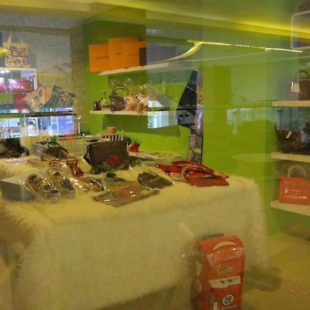 Golden Tulip Galaxy Hotel Banjarmasin Banjarmasin  Dış mekan fotoğraf