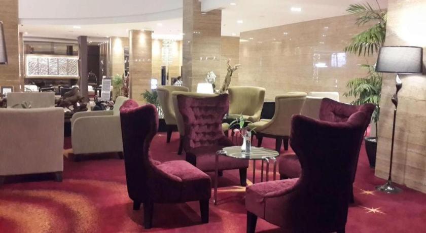 Golden Tulip Galaxy Hotel Banjarmasin Banjarmasin  Dış mekan fotoğraf
