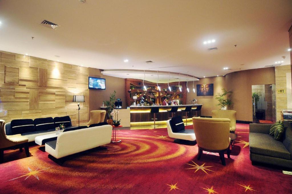 Golden Tulip Galaxy Hotel Banjarmasin Banjarmasin  Dış mekan fotoğraf